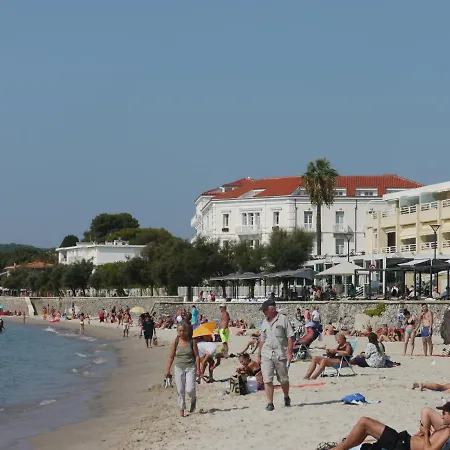 아파트 The Sunshine- Cozy-sea View - Beach- Host Provence *