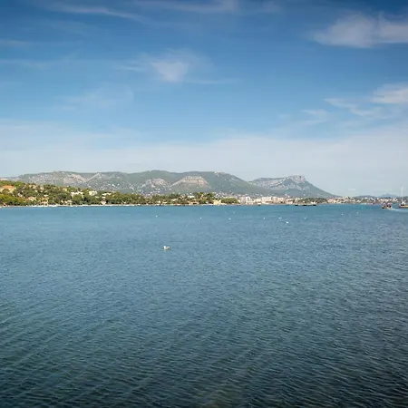 The Sunshine- Cozy-sea View - Beach- Host Provence Apartamento