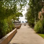 The Sunshine- Cozy-sea View - Beach- Host Provence