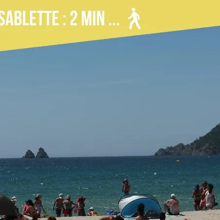 The Sunshine- Cozy-sea View - Beach- Host Provence Apartment
